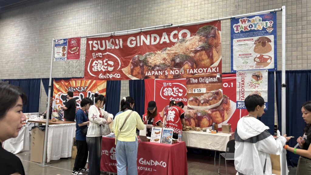 ホノルルフェスティバル会場です