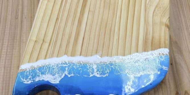 ワークショップで使うカッティングボードの見本