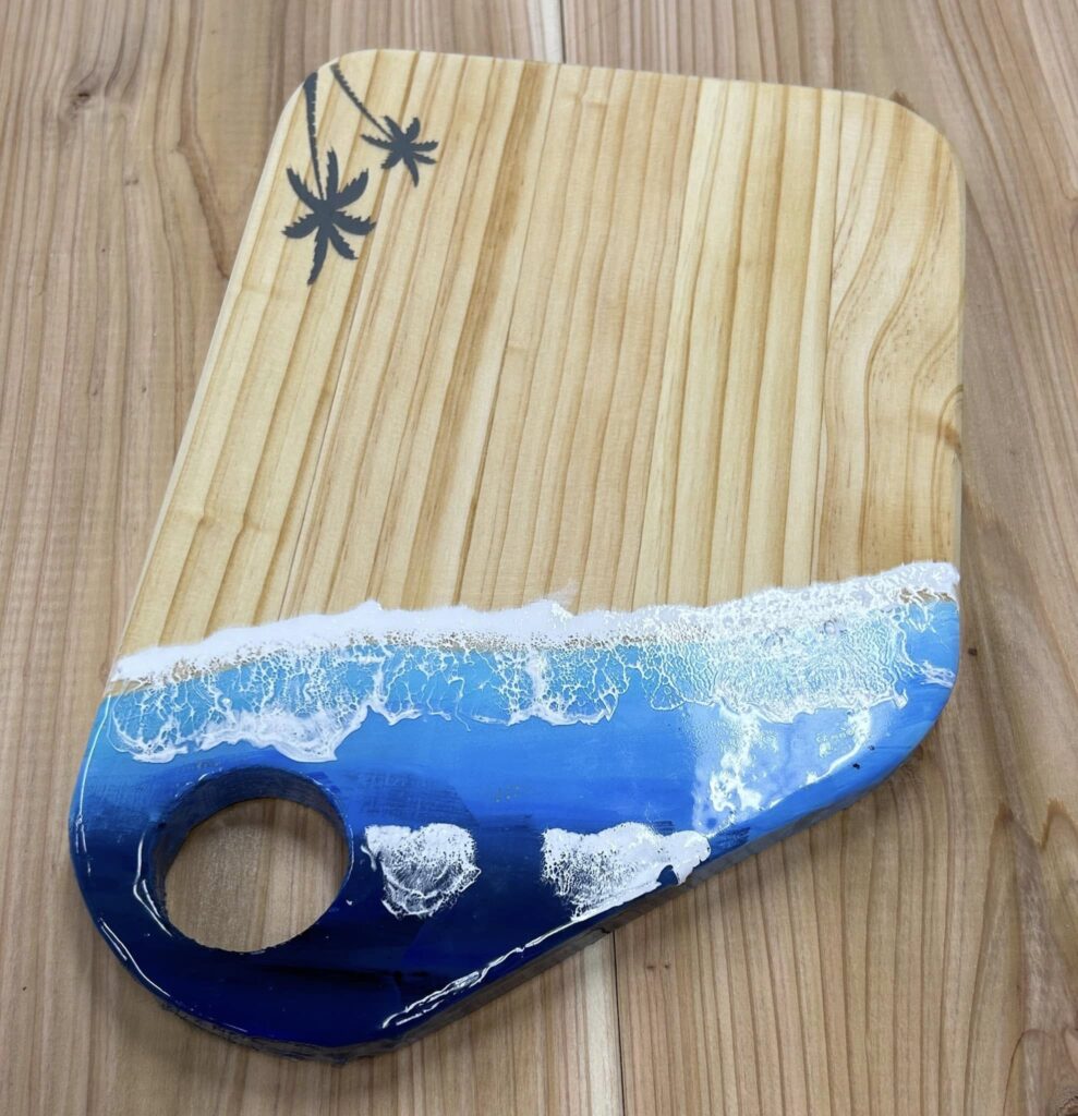 ワークショップで使うカッティングボードの見本