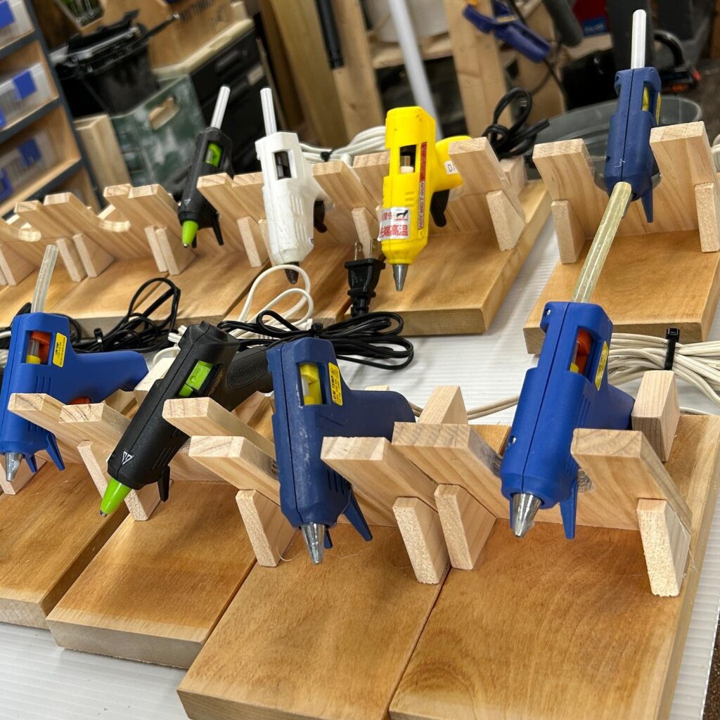 グルーガンホルダー　好評でした