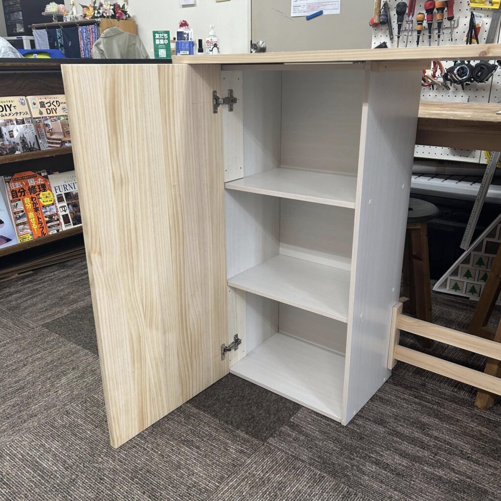 ハウツー撮影、カラーボックスでカウンターテーブル