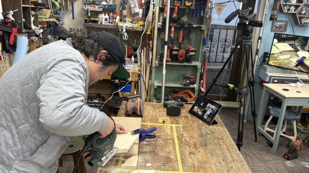 鹿児島と中継でオンライン講座開催中