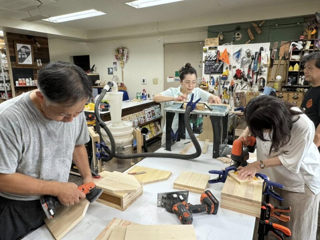 自由に作品を選べるのがこの工房の魅力