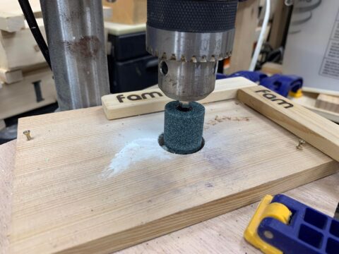 ステンドグラス用のガラスルーターになりました