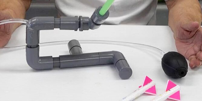 空気ロケットを作る講座もあります