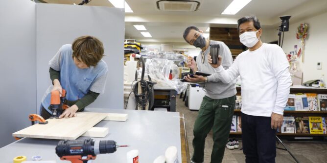 ダボ埋めしたネジを外すために格闘 山田芳照 yamada yoshiteru DIY