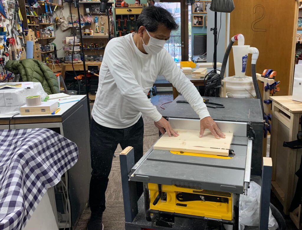 夕方頃から動きがだんだん鈍くなる 山田芳照 yamada yoshiteru DIY