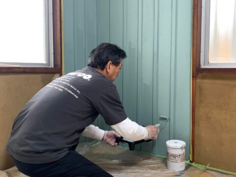 山田芳照 yamada yoshiteru DIY 漆喰塗りを全員で。ポイントは薄く2回塗る