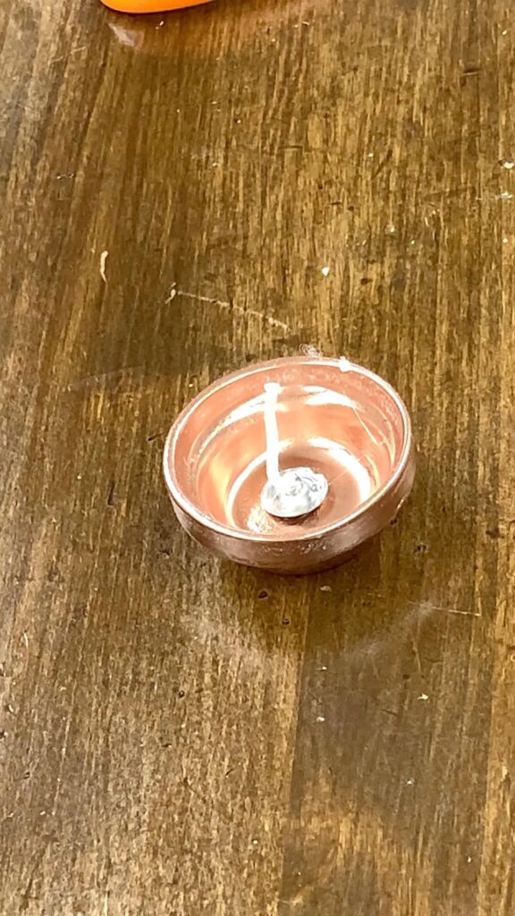 端材でキャンドルホルダー作り