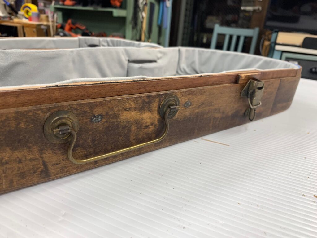 バイオリンケースのリメイク完成です