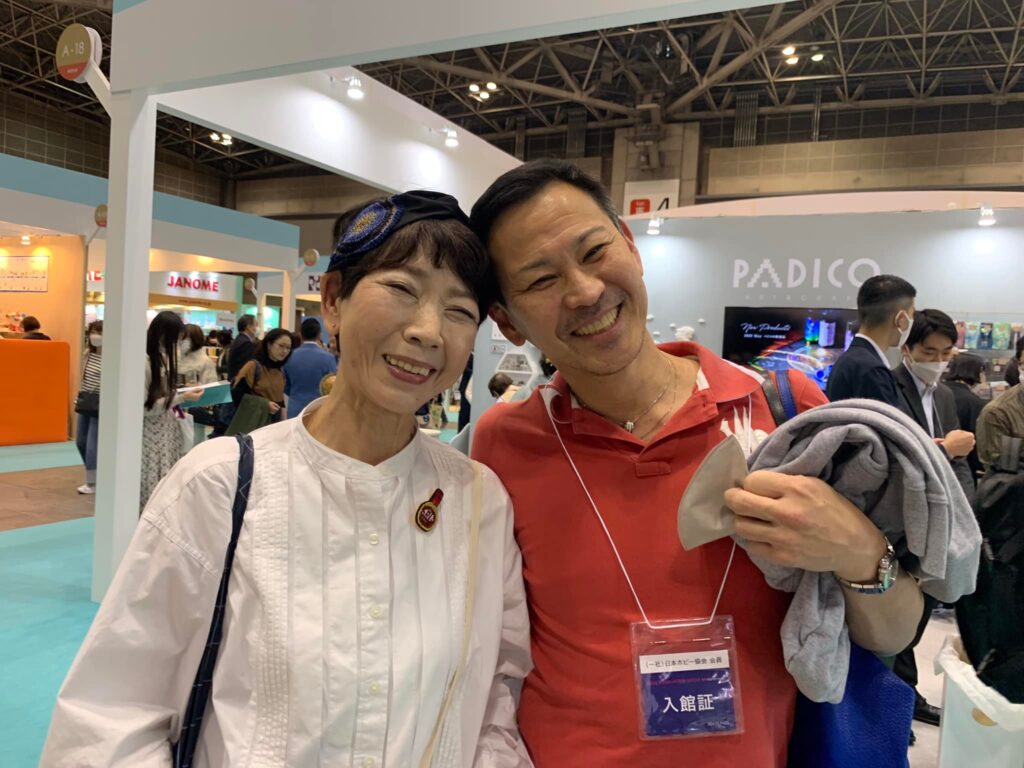 Team Hawaiiは会場で情報収集