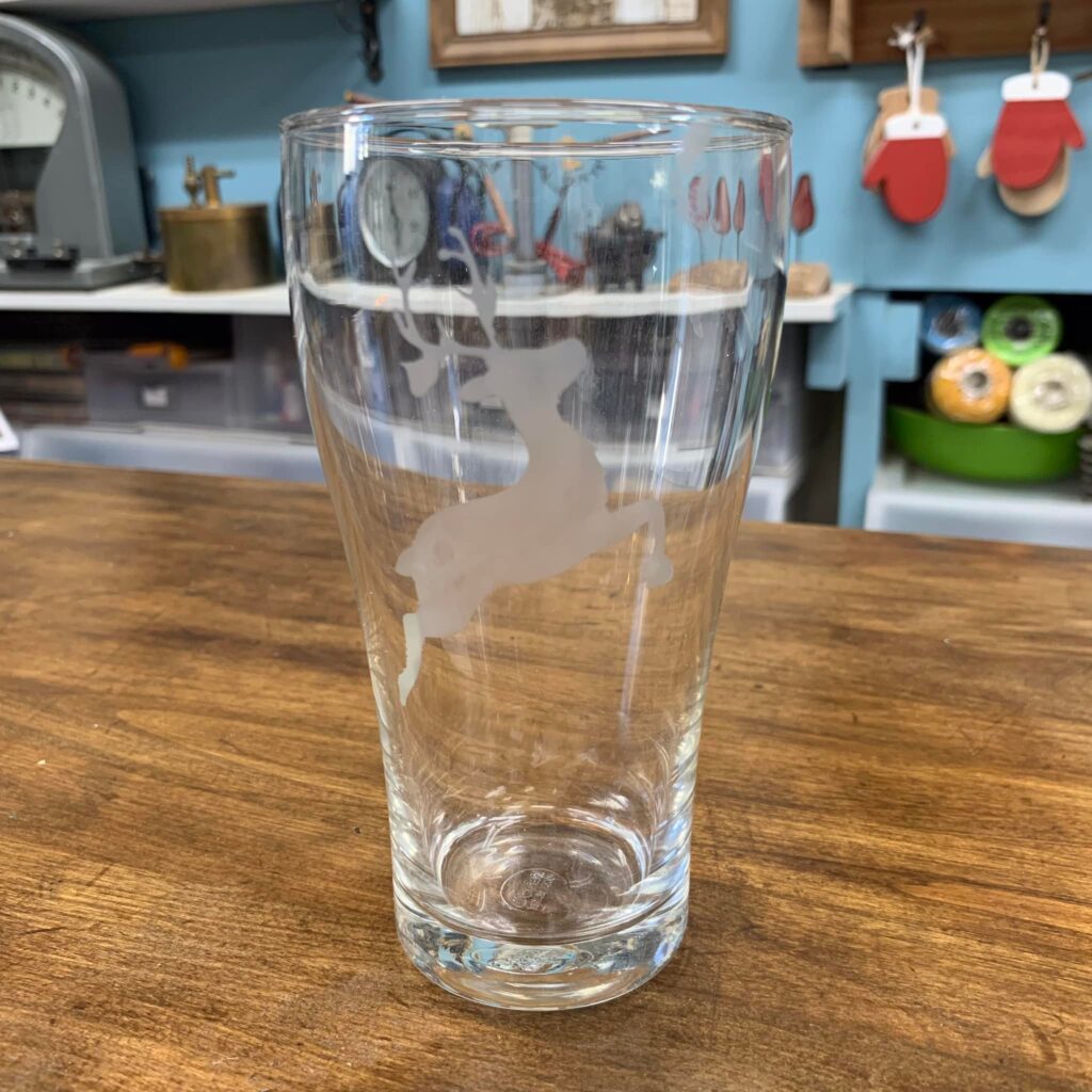 簡単にガラスにエッチング加工できるのがetchall