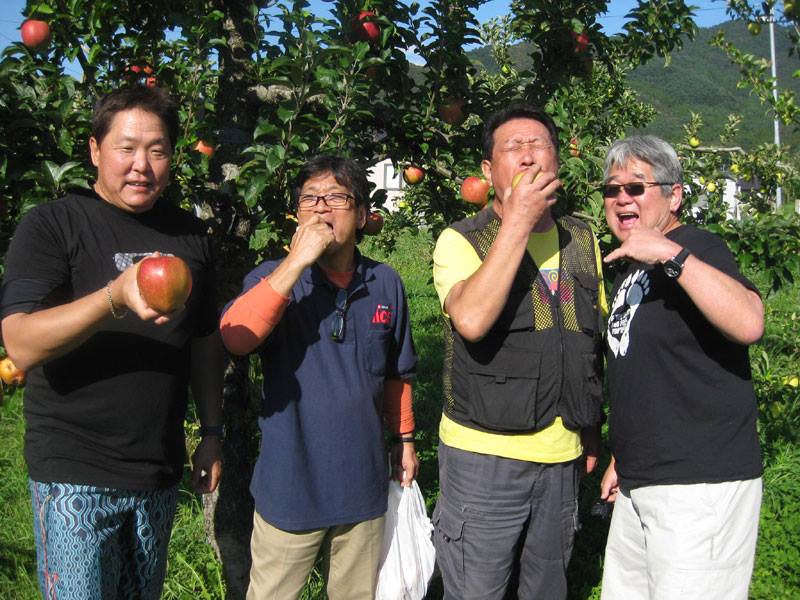 陸前高田ボランティア活動  山田芳照 yamada yoshiteru Milton, Derek, Kart