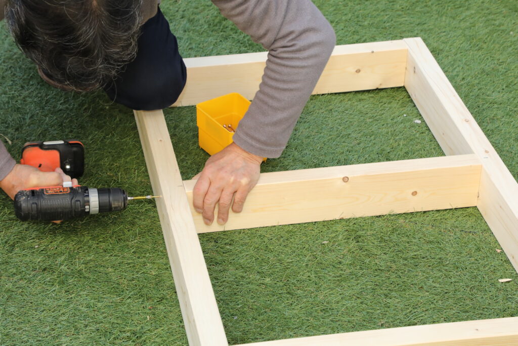 ２×４工法で作るガーデンシェッド