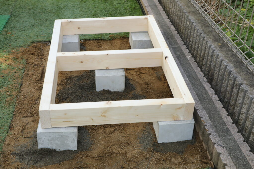 ２×４工法で作るガーデンシェッド
