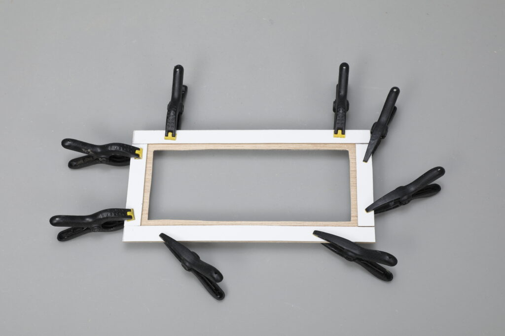 見せるタイプのブレッドボックス